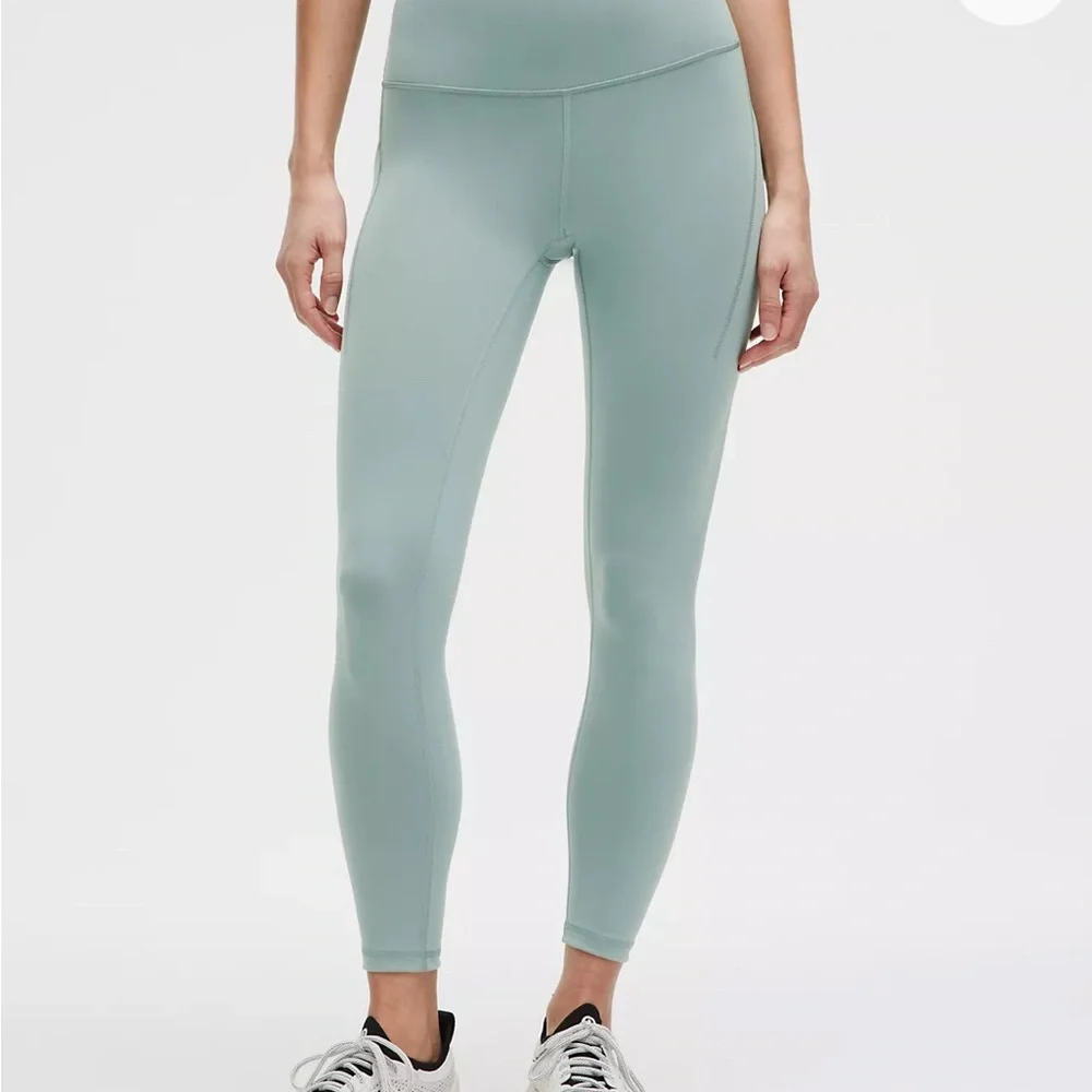 Wunder Train High-Rise Tight with Pockets 25" - Picture 2 of 5